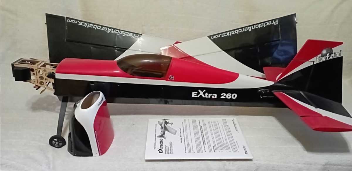 Model samolotu PA Extra 260 (48 inch) do złożenia