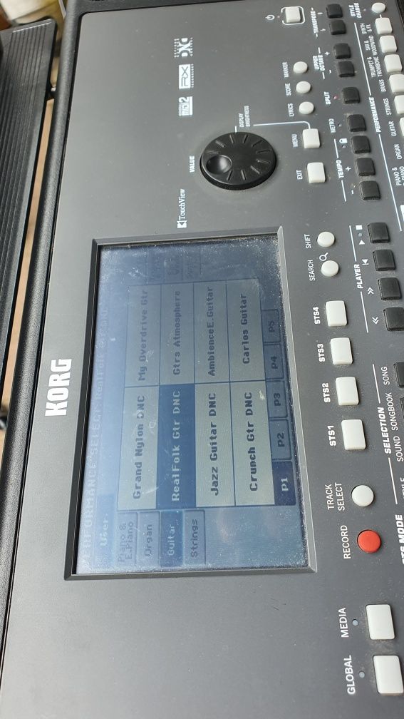 Keyboard Korg PA 600