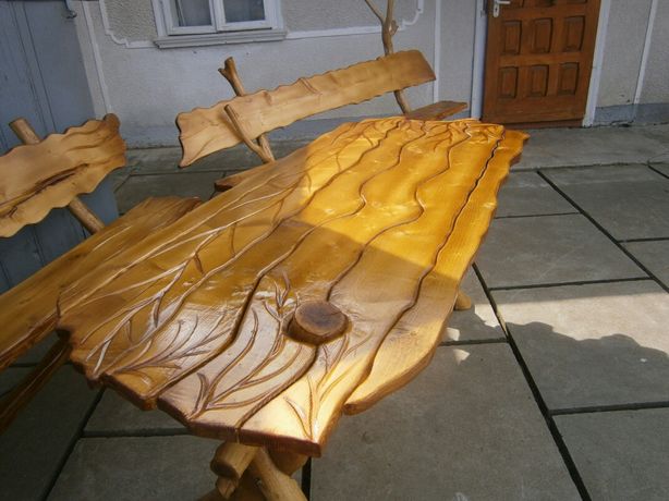 Столи дерев'яні ручної роботи