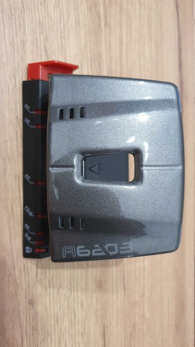 Dziurkacz biurowy A6203