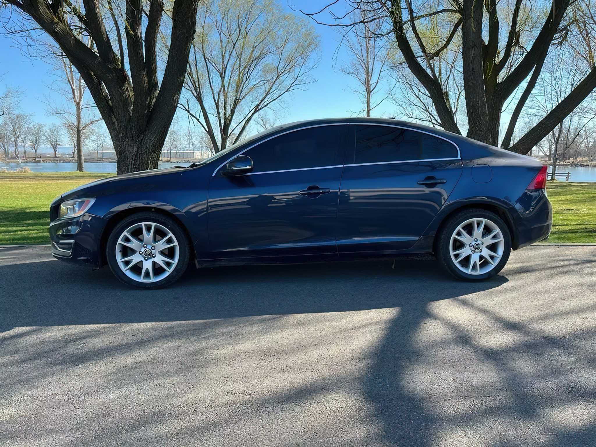 2015 Volvo S60 T5 Premier