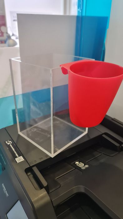 Conjunto de caixa acrílica com suporte para pano ou esfregao