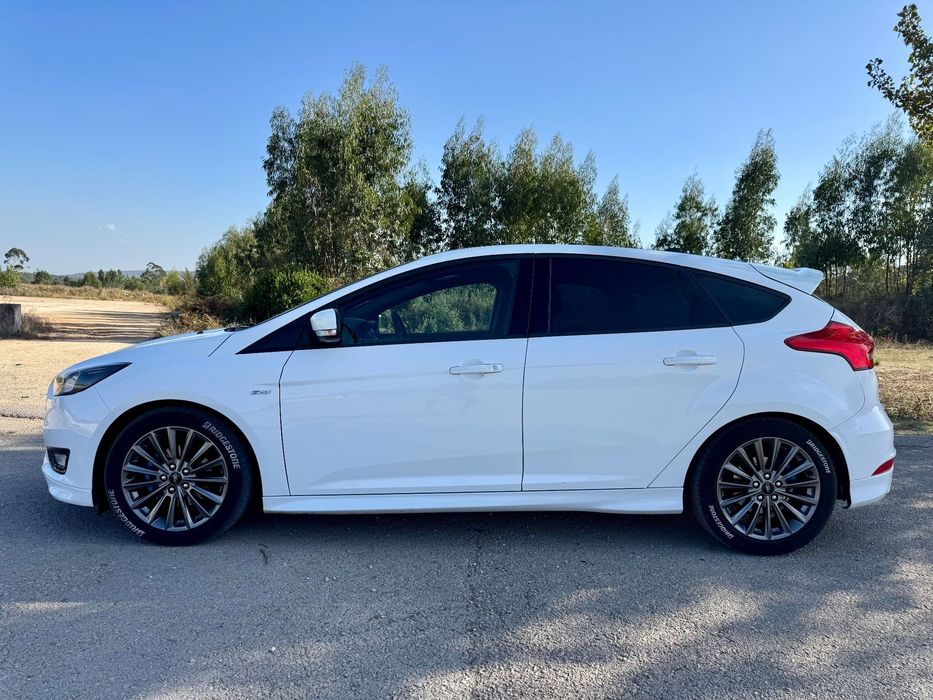 Ford Focus 1.0 EcoBoost ST-Line