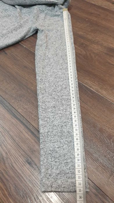 088 sukienka r 36 S szara cieplejsza z golfem dopasowana