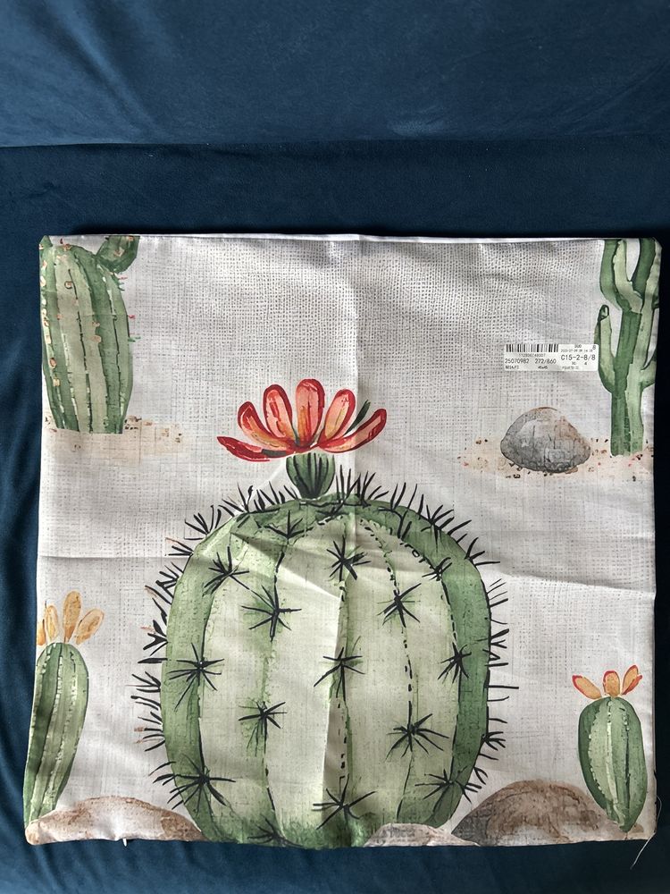 Zestaw 2 nowe poszewki na poduszki 45x45