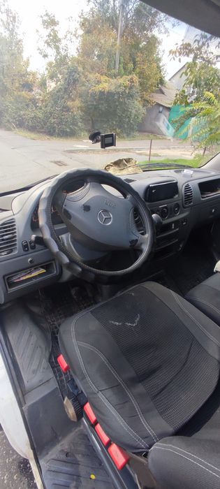 Мерседес спринтер 2.7 cdi