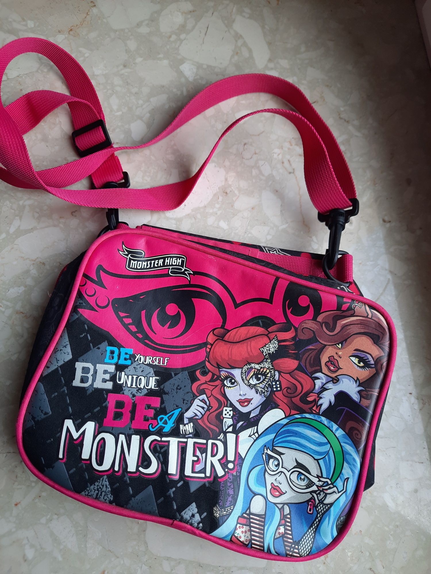 Torebka listonoszka na ramię dla dziewczynki Monster High