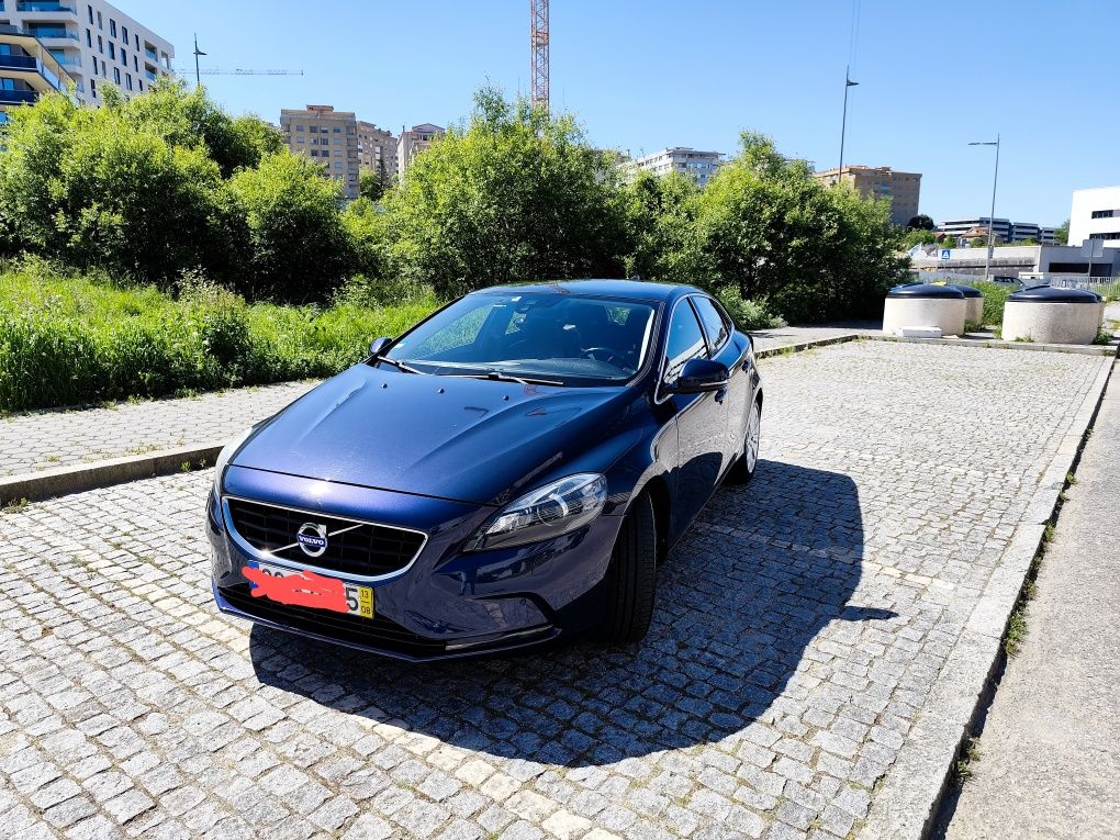 Volvo V40 full extras