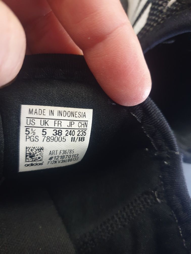 ADIDAS buty sportowe wiązane rozm.38 czarne