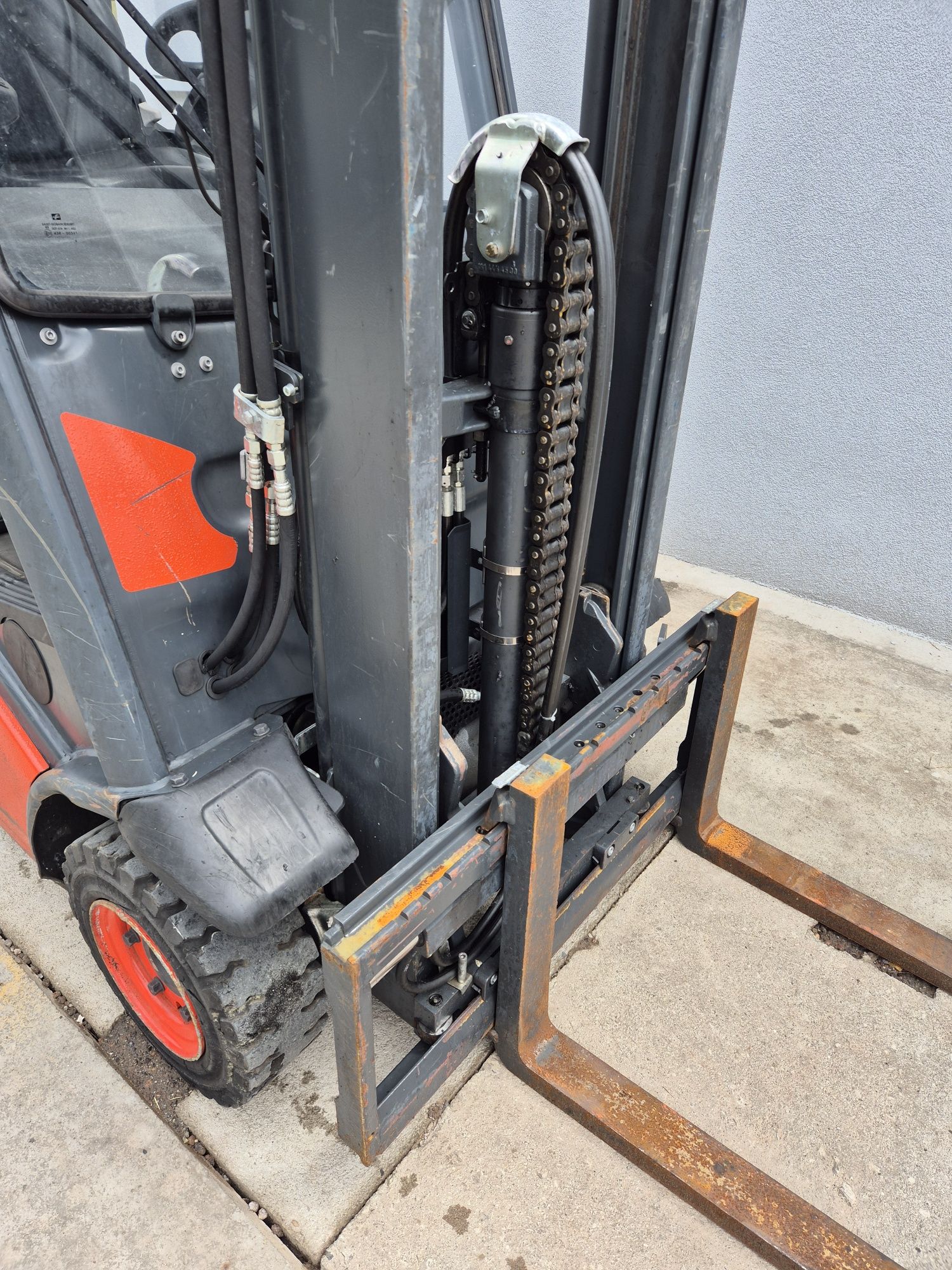 Wózek widłowy Linde H16T-01 wolny skok duplex  2018rok