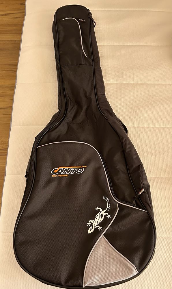 Pokrowiec na gitare