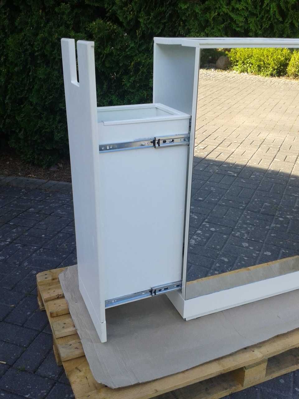 KOSZ na śmieci / POJEMNIK na stopki Z LUSTRAMI do sklepu obuwniczego