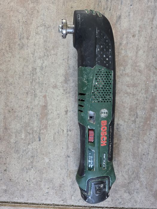 PMF10,8 Li Bosch multitool multinarzędzie wielofunkcyjne z akumulatore