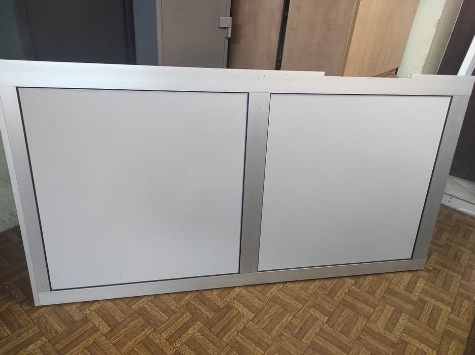 Алюминиевая перегородка- кассовый узел