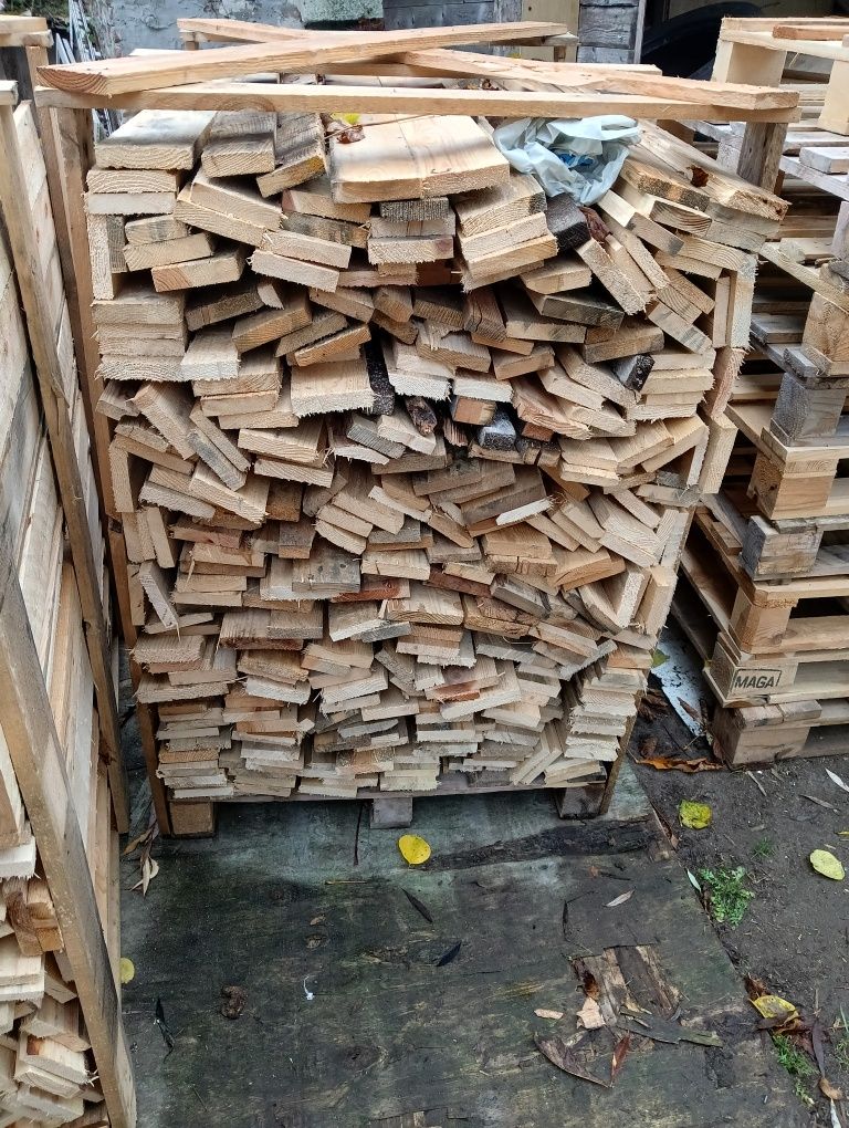 Drewno na opał do kominka itp.