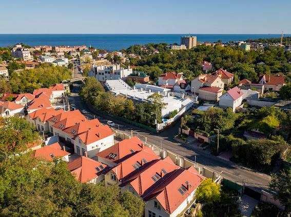 Просторный дом с ремонтом возле моря "Золотой Берег"