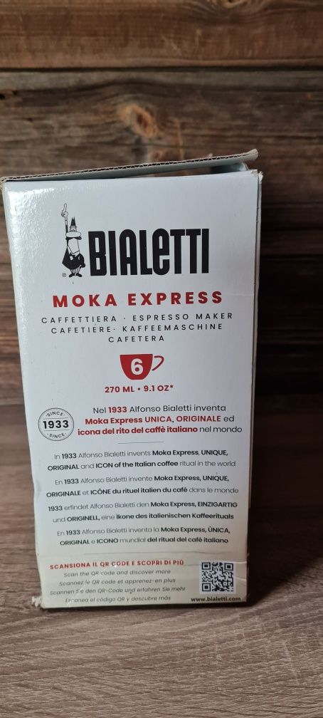 Bialetti kawiarka Moka Express 6tz NOWA