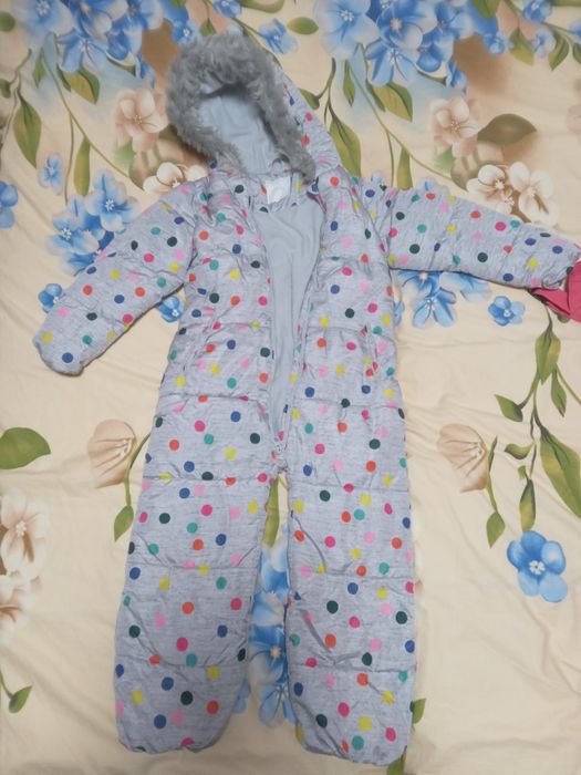 Продам дитячий комбінезон