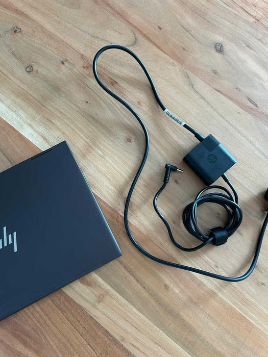 HP Envy x360 13” – Ryzen 5 • 16GB RAM • Ecrã Tátil 360º