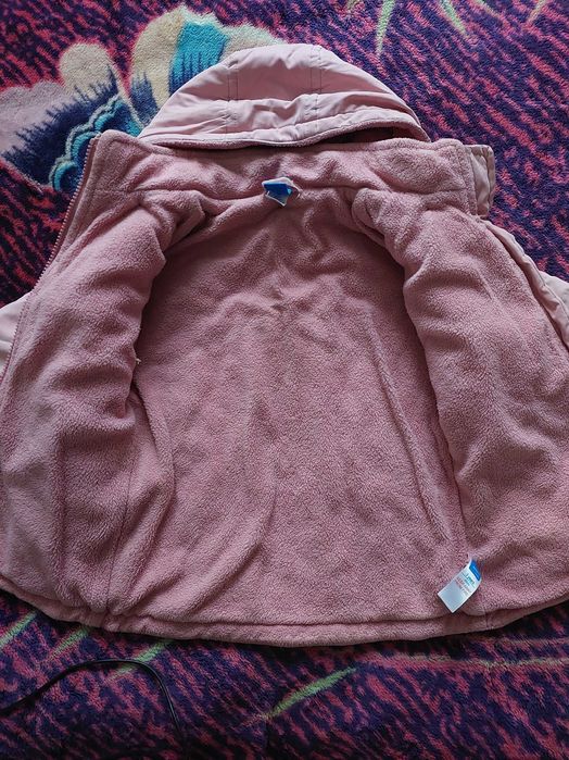 Курточки на дівчинку 3-5 років