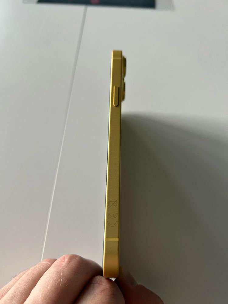 Iphone 14 plus 128GB yellow/banana 13,14,15,16, apple