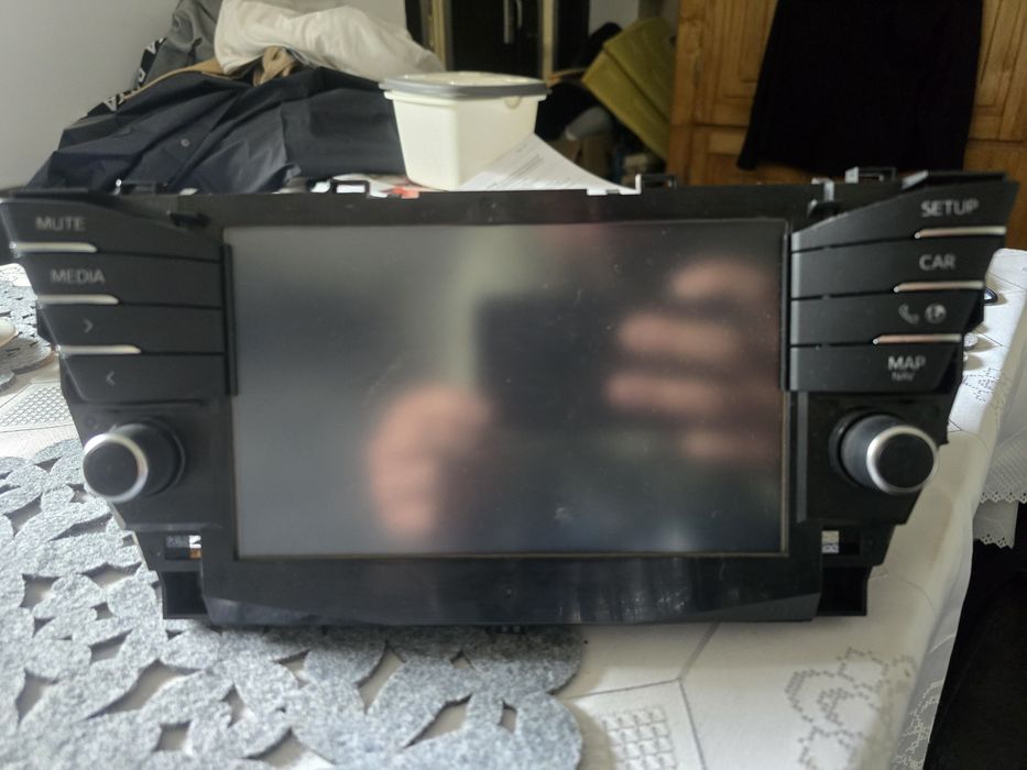 Radio Toyota Avensis T27 2016 dotyk