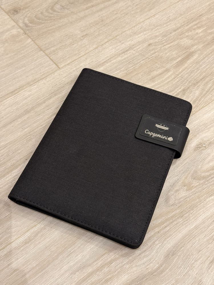 Teczka A5 z powerbankiem 4000 mAh