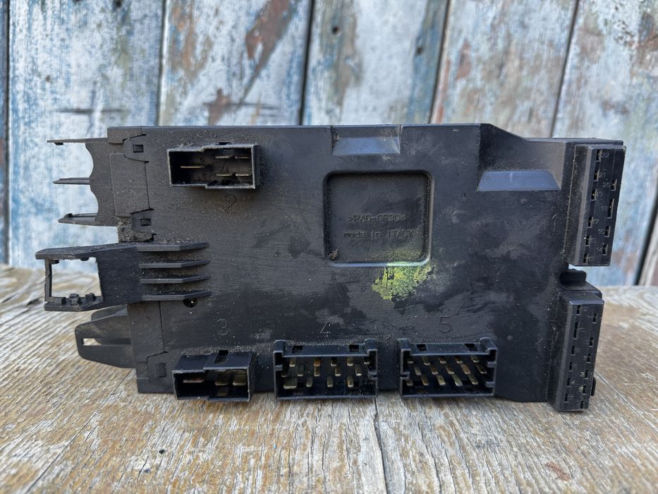 Блок предохранителей Mercedes Sprinter