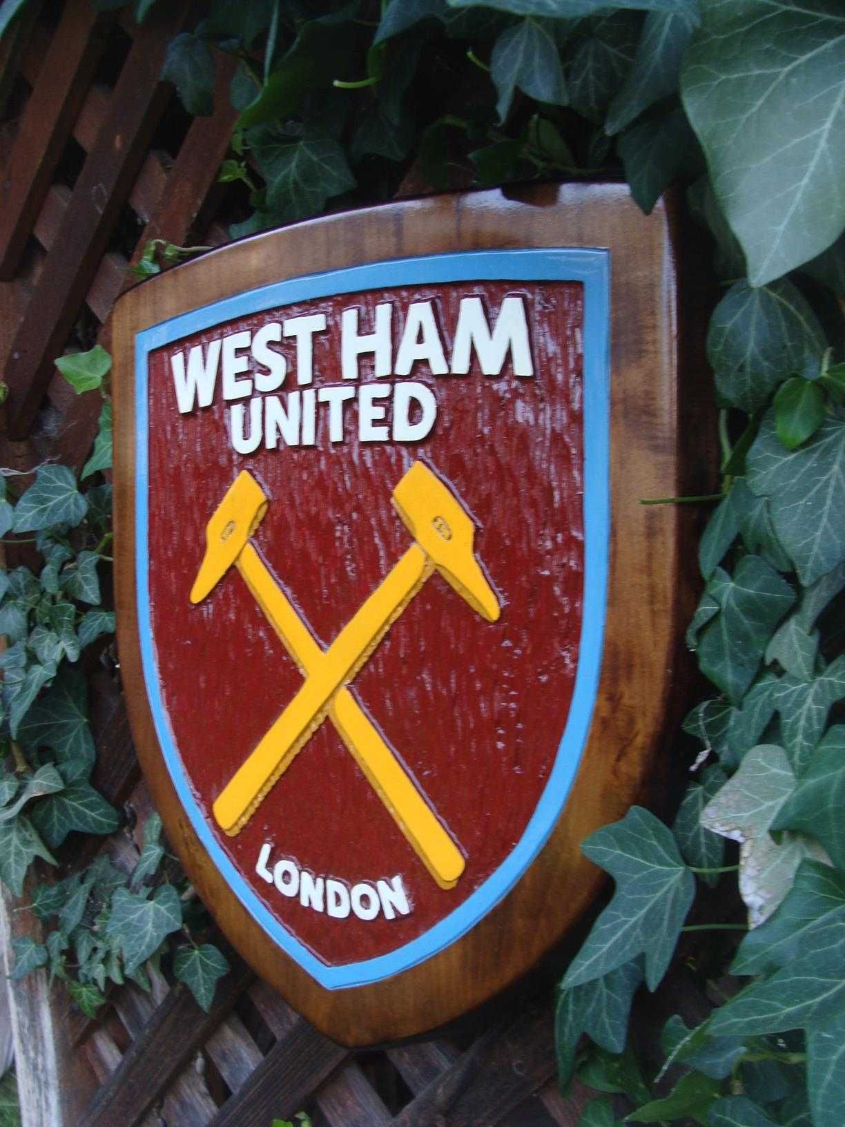 West Ham United Ręcznie rzeźbione logo w drewnie. UNIKAT