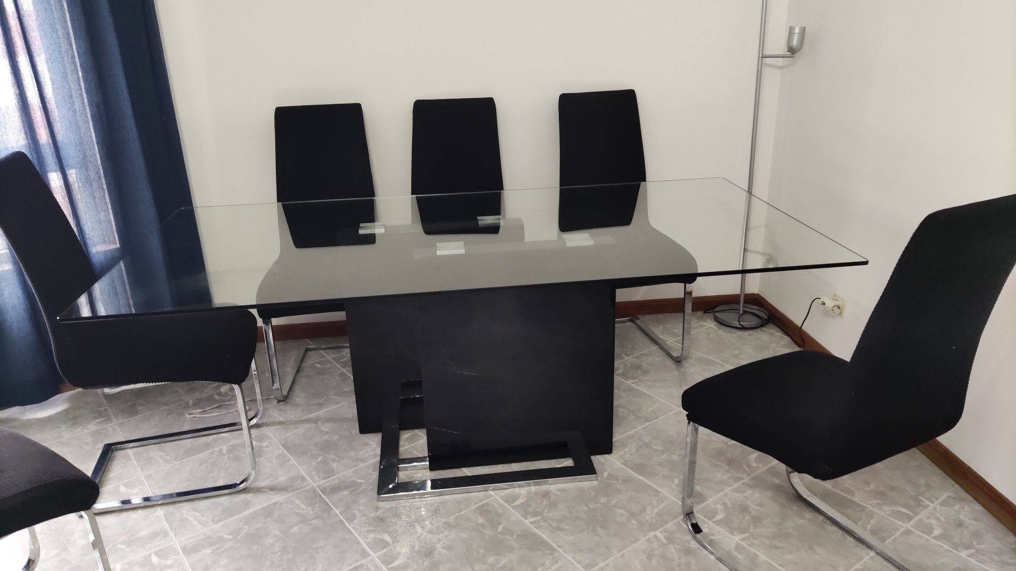 Vendo Mesa Vidro Sala + 6 Cadeiras