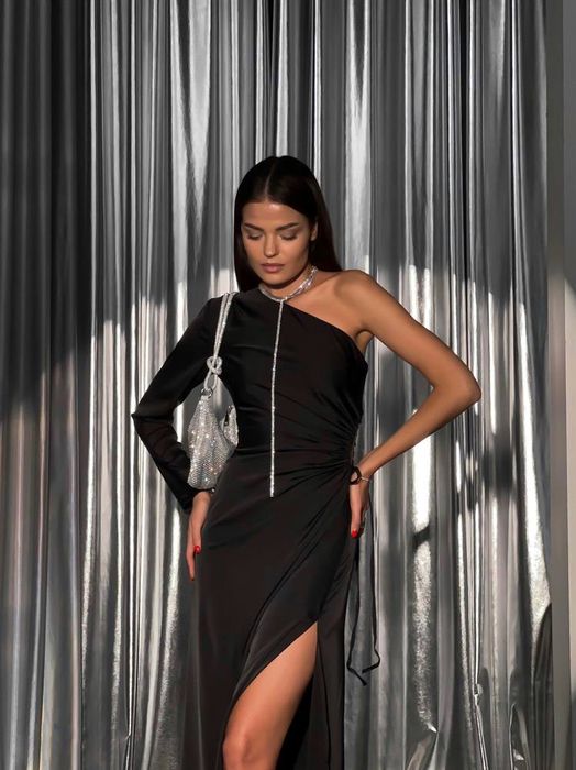 Жіноча сукня !!!