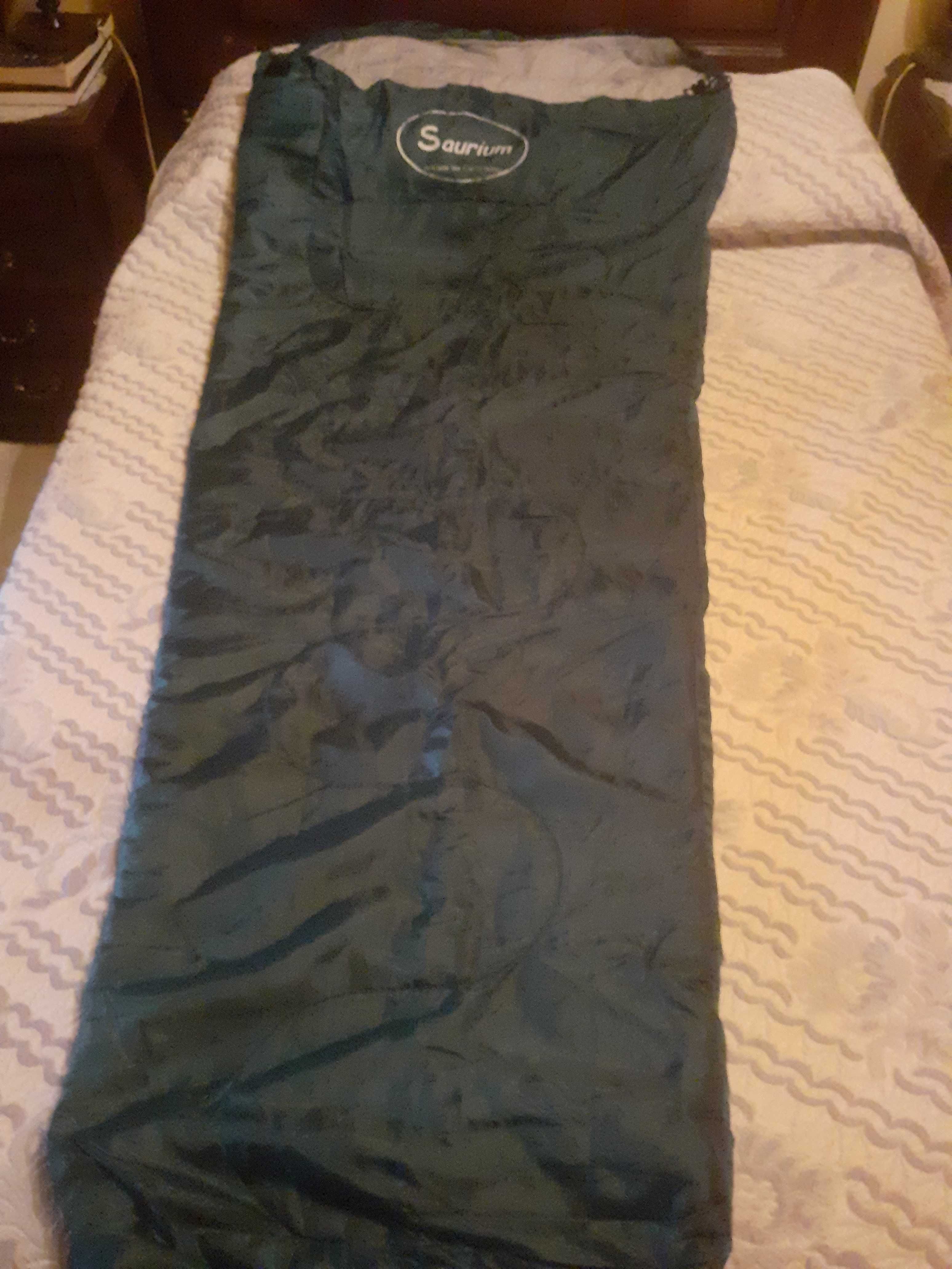 Saco de cama com capuz Saurium