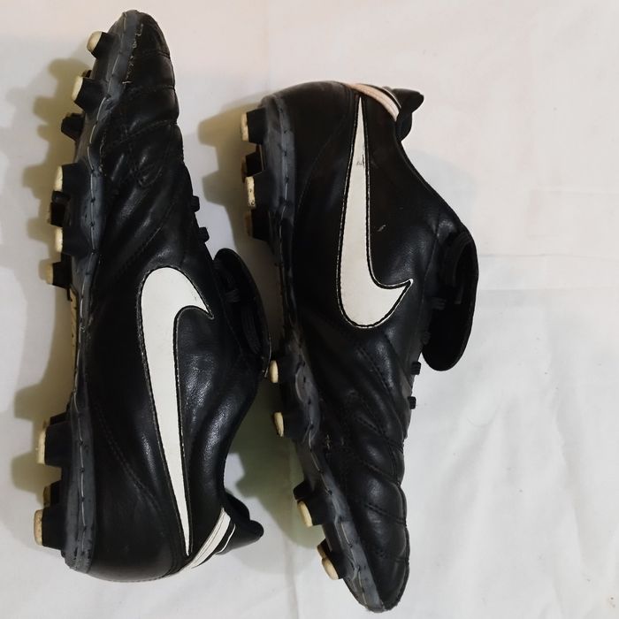 Кожаные бутсы копочки Nike.