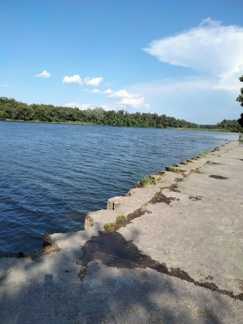 Продам дом  у реки. Каменское. Возможна рассрочка.