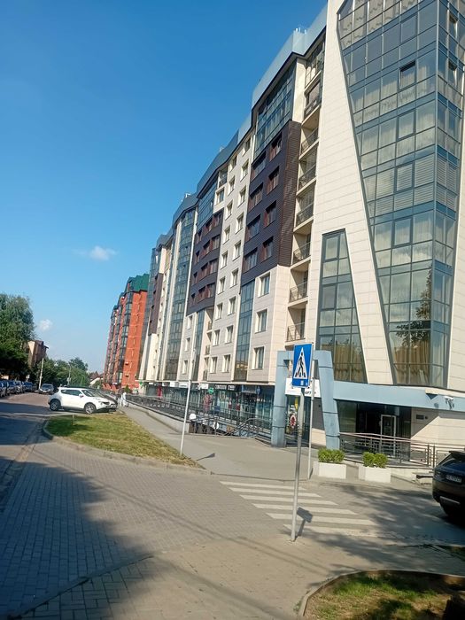 2-кімн. новобуд. вул.Володимира Великого(Герцена) 2-а ( Парус) 76м.кв.