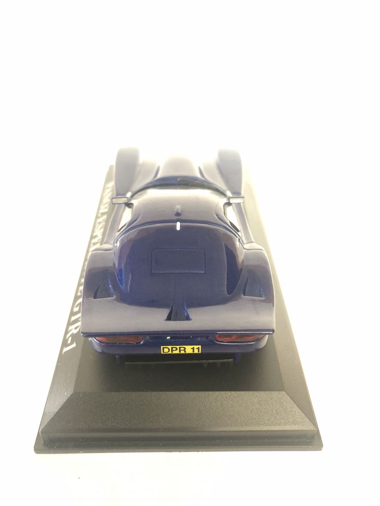 Panoz Esperante GTR-1 escala 1:43