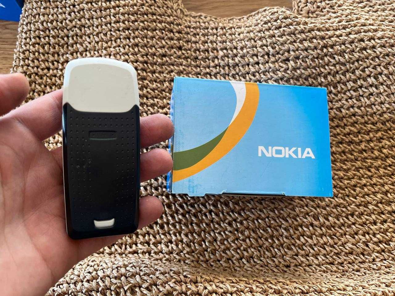 Винтажный GSM Nokia 3120 новый телефон Silver в коробке