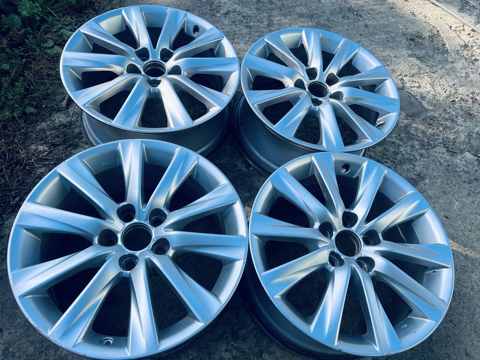 Оригінальні Диски R17 5x114.3 7.5J ET45 Lexus Toyota Mitsubishi Hyndai
