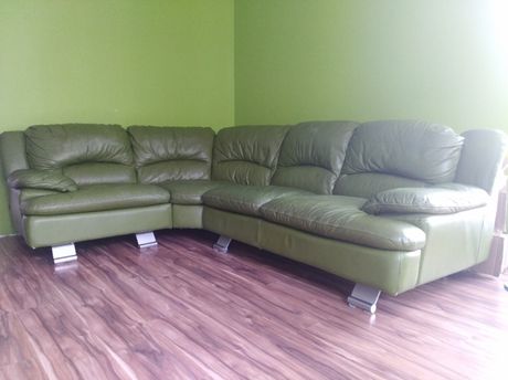 sofa narożna 250 x 200 cm zielona oliwka