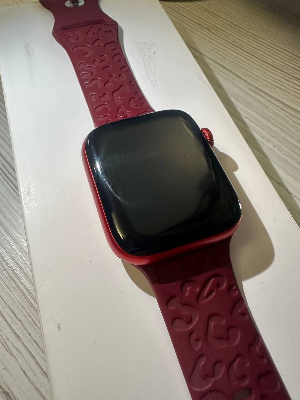 Годинник Apple Watch RED 6 series, 44 mm