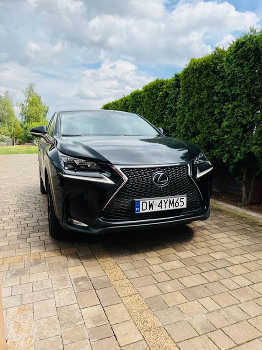 Lexus NX Prestige AWD - Kamera 360, Mark Levinson, Panorama