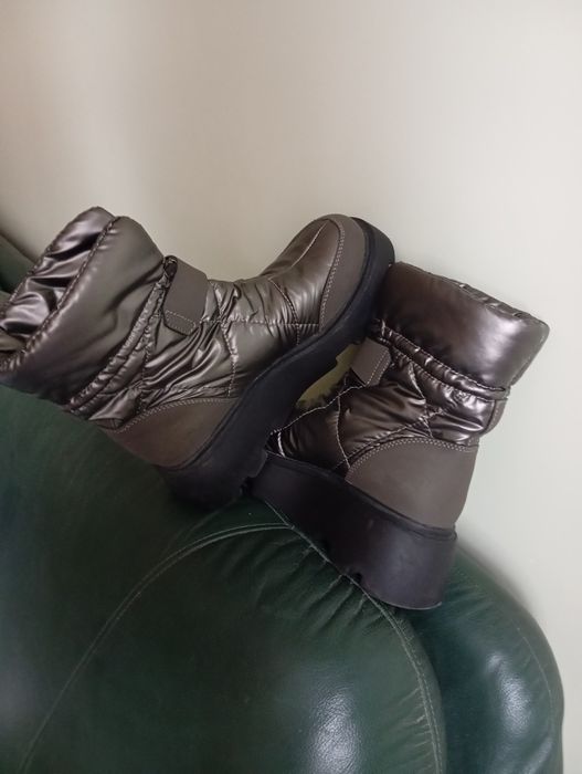 Нові черевики утеплени, потовщена підошва, модні