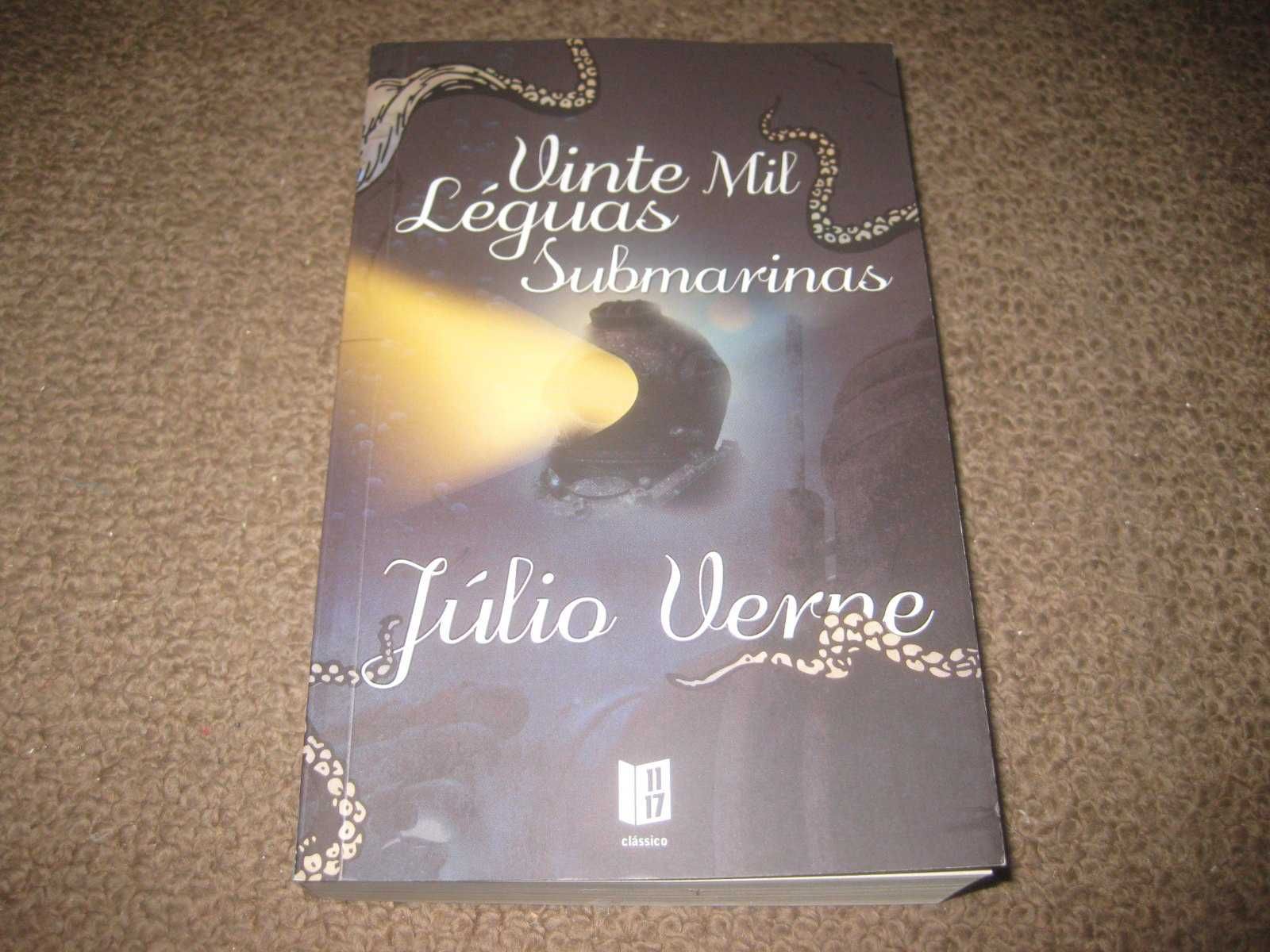 Livro "Vinte Mil Léguas Submarinas" de Júlio Verne