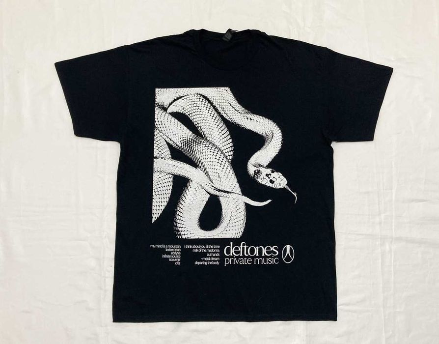Футболка / мерч Deftones - Private Music - S , M , L , XL , XXL