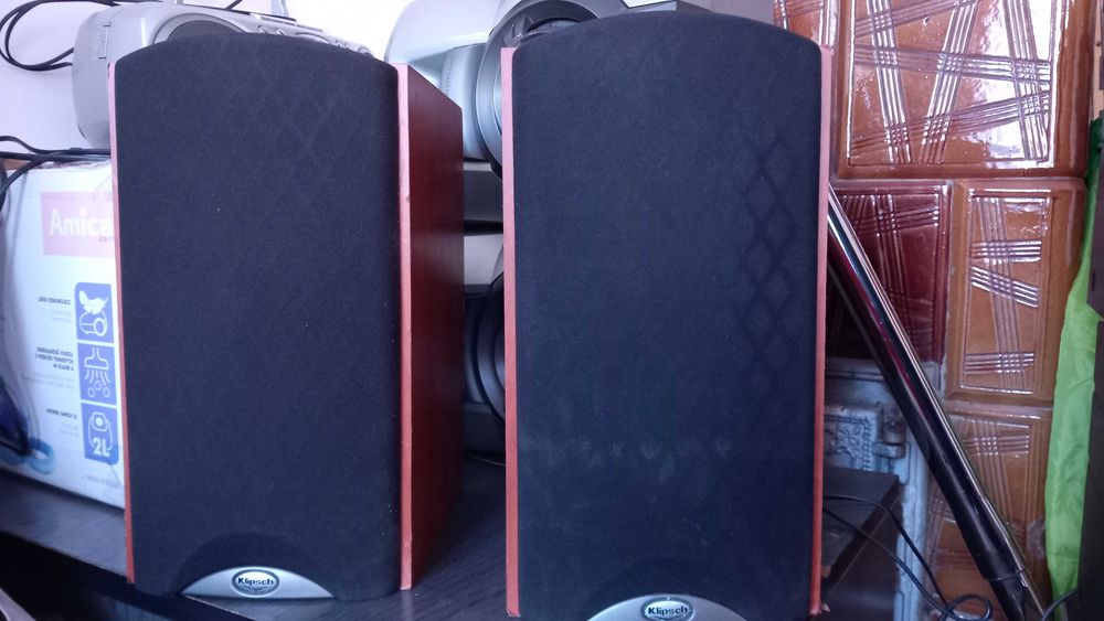 Wieża Sony LBT-D209  z głośnikami -sprawna -stan bardzo dobry.