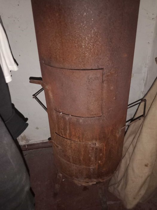 Буржуйка  печка..