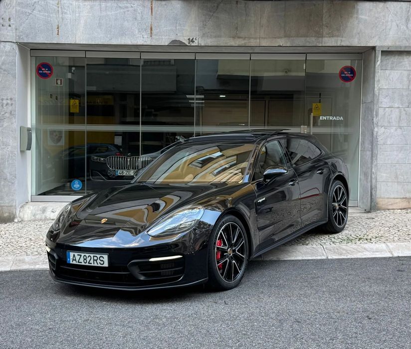 Porsche Panamera Sport Turismo 4S E-Hybrid