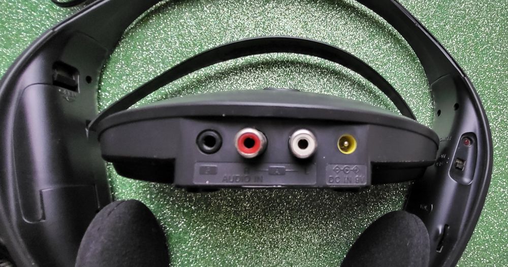 Auscultadores Sony sem fios (TMR-IF120)