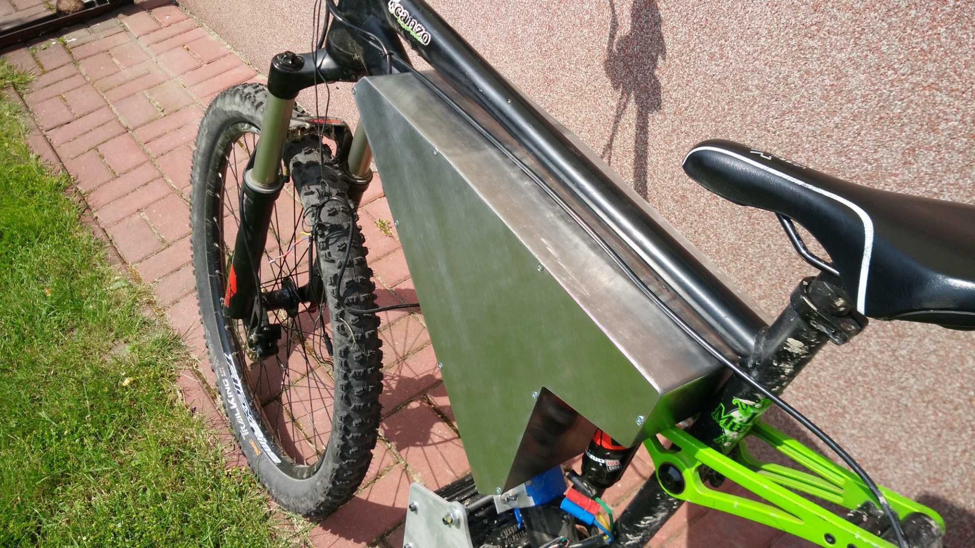 Skrzynka do ebike - Kona Stinky  Coiler Voodoo Canzo