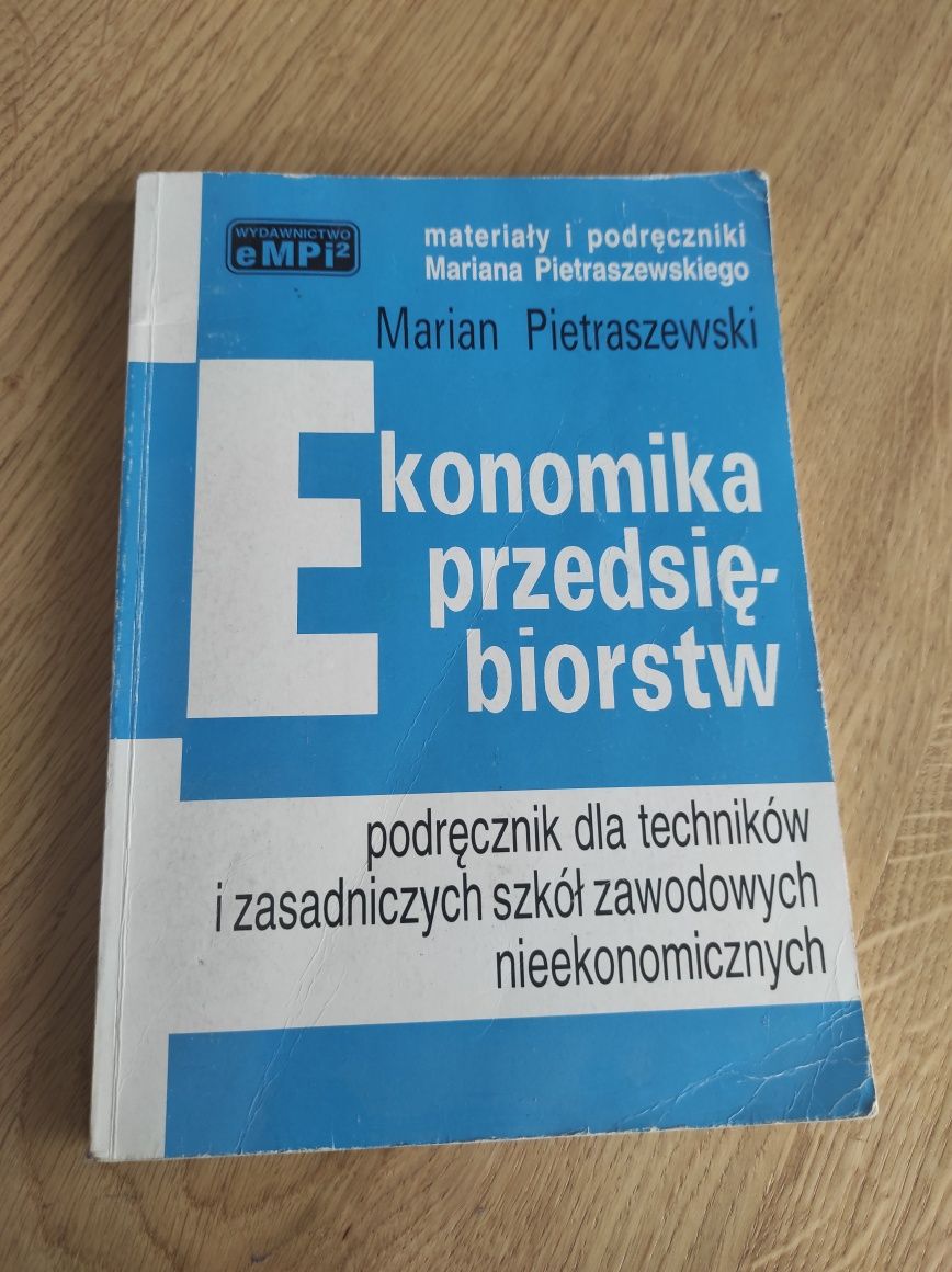 Ekonomika przedsiębiorstw Pietraszewski